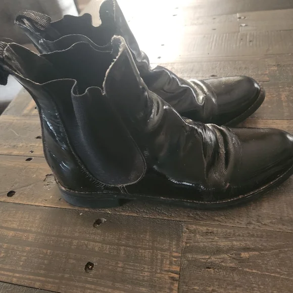 7 1/2 Ladies Jodphur Boots Black Patent Leather - Picture 3 of 5